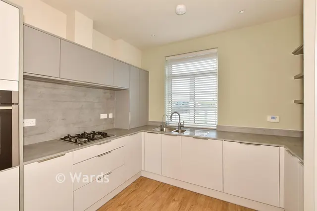 Fairbrass Way, Canterbury, CT1, photo 3