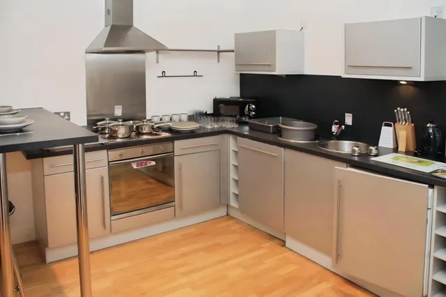 Ellesmere Street, Castlefield, M15, photo 2