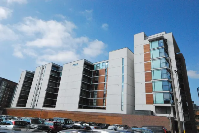 Hill Quays, M15, photo 1