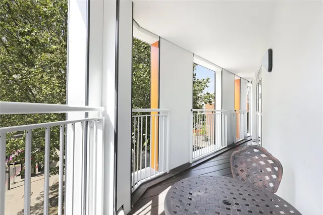 Wellesley Terrace, London, N1, photo 3