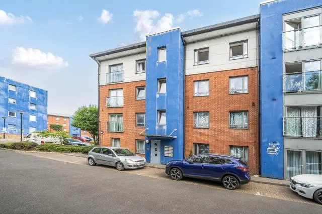 Cleeve Way, Sutton, SM1, photo 1