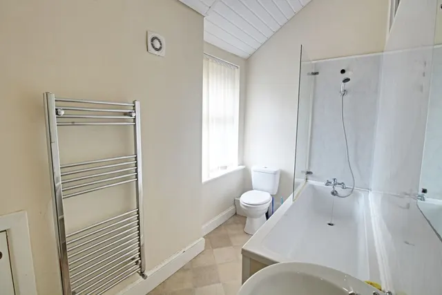 Sefton Raod, Liverpool, L9, photo 3