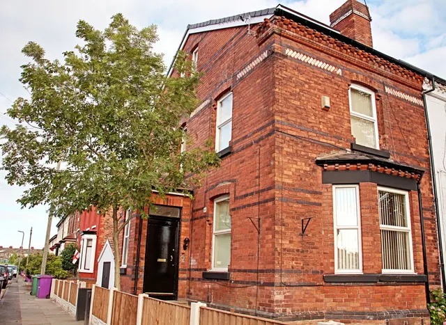 Sefton Raod, Liverpool, L9, photo 1