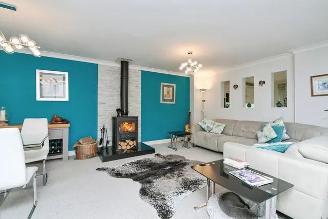 Tan Y Fron, Deganwy, LL31, photo 2