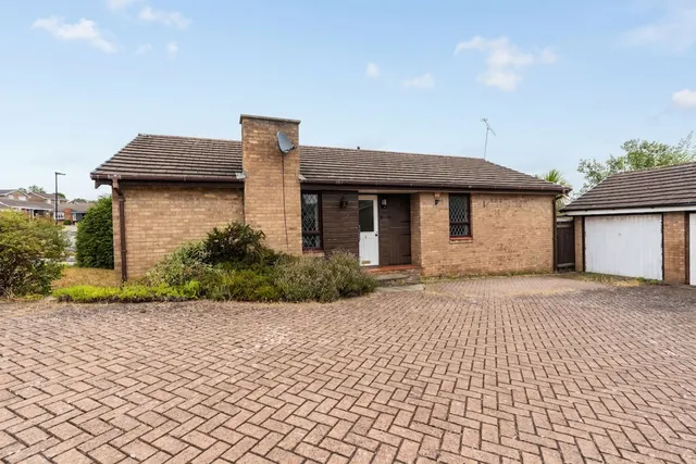 Rylstone Grove, Sheffield, S12, photo 1