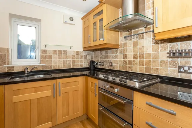 Nash Gardens, Broadstairs, CT10, photo 2