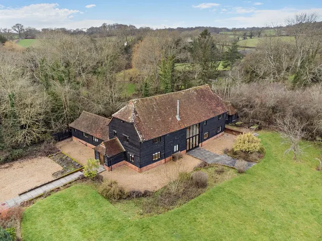 Tismans Common, Rudgwick, Horsham, West Sussex, RH12 3BL, photo 1