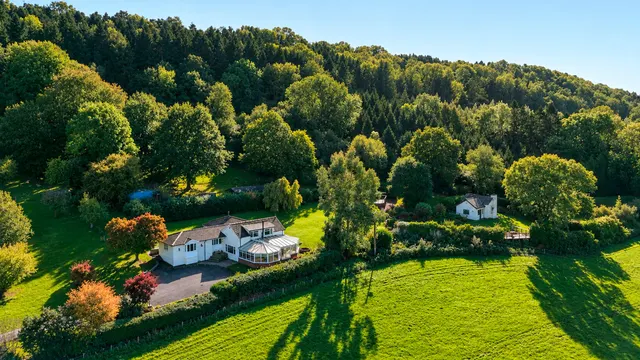 Coedypaen, Pontypool, NP4, photo 1