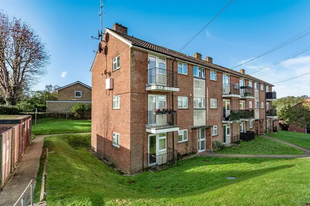New Road, Midhurst, GU29, photo 2