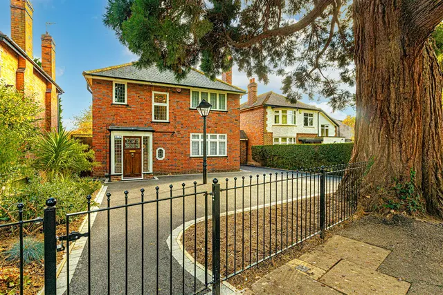 Pine Tree Avenue, Leicester, LE5, photo 1