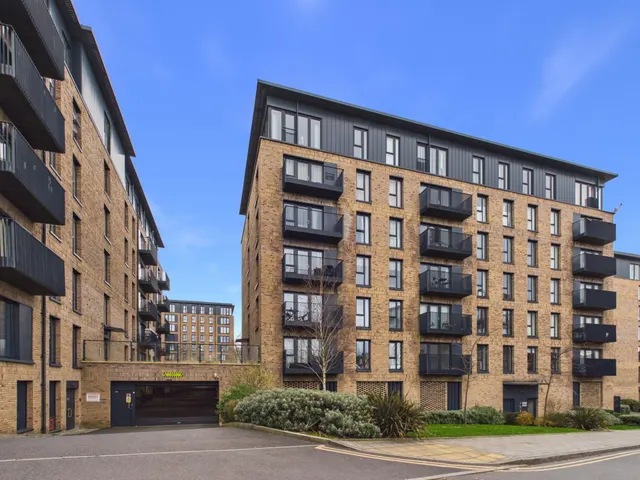 2 bedroom flat, Spring Street, Birmingham, B15