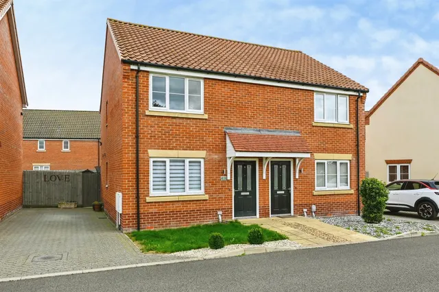 Orchard Crescent, King's Lynn, photo 1