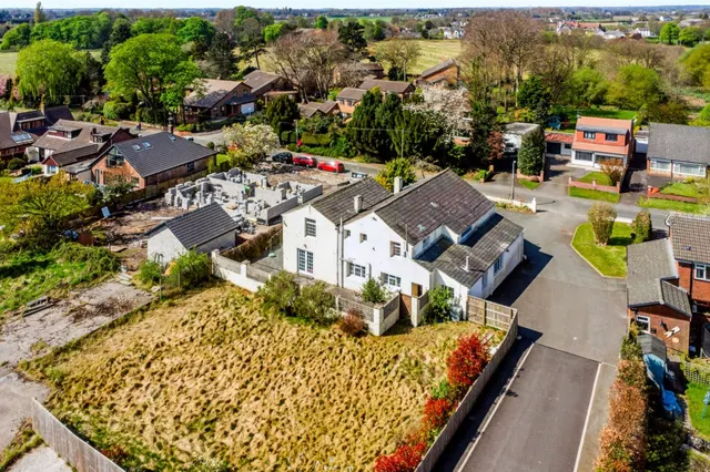 Brookfield Lane, Aughton, L39, photo 2