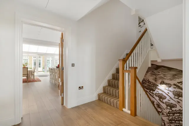 Imperial Crescent, London, SW6, photo 3