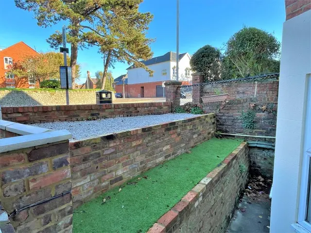 Cheriton High Street, Folkestone, CT19, photo 2
