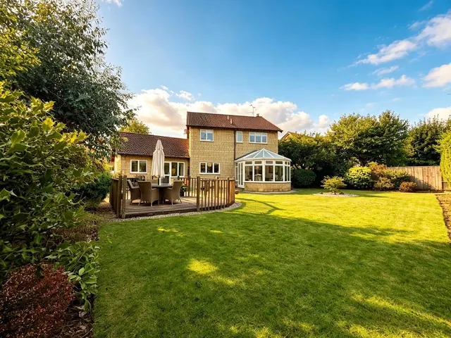 Vanbrugh Gate, Swindon, Wiltshire, SN3 1NQ, photo 1