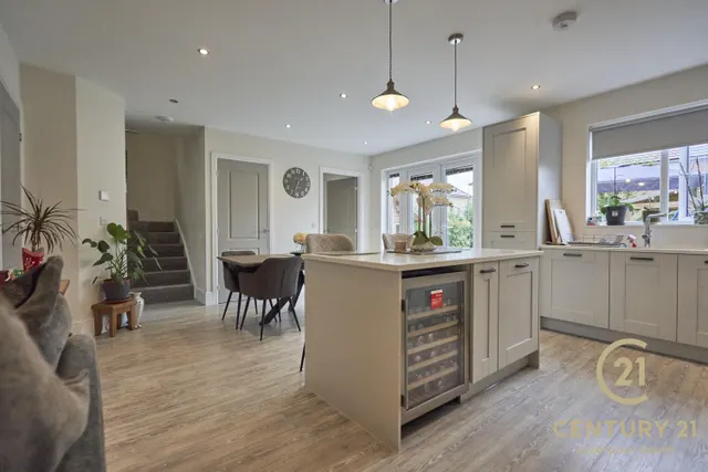 Barracks Road, Halewood, L26, photo 3