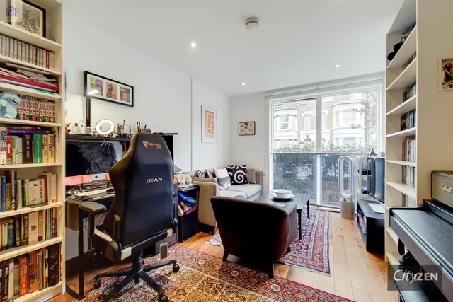 Photo 2 — Beaufort Court, Maygrove Road, London, NW6 2DA