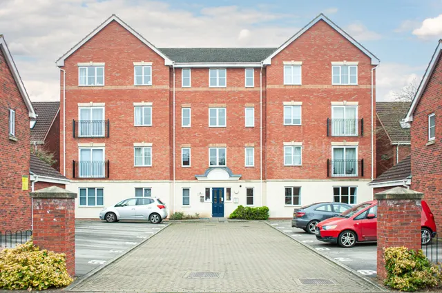 Cobham Way, York, YO30, photo 1