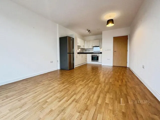Nine Wells Road, Trumpington, CB2, photo 3