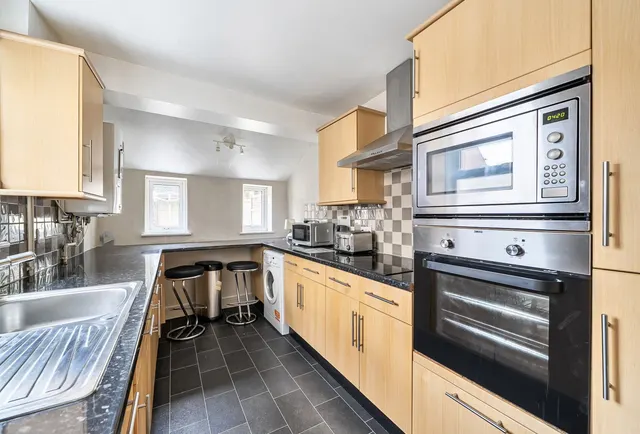Photo 3 — Mount Street, Gloucester, GL1 2RE