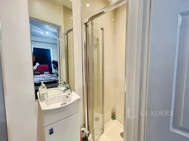 Cowper Street, Luton, LU1, photo 3