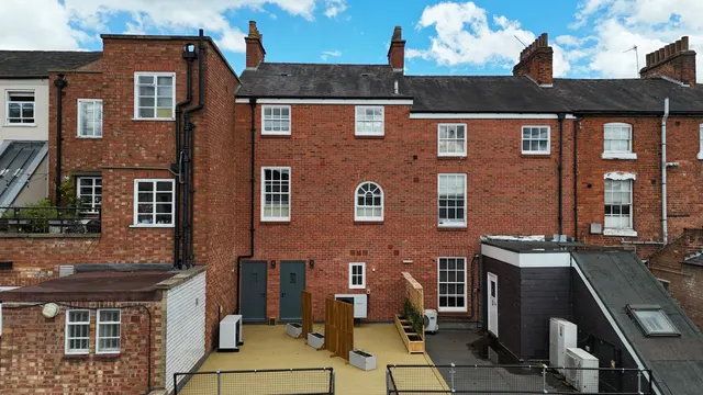 Photo 3 — Flat 2, 55 Bedford Street Leamington Spa CV32