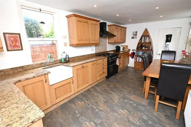 Photo 3 — Clarence Road, Moseley, Birmingham, B13 9SZ