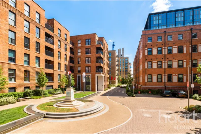 Memorial Avenue, Slough, SL1, photo 3