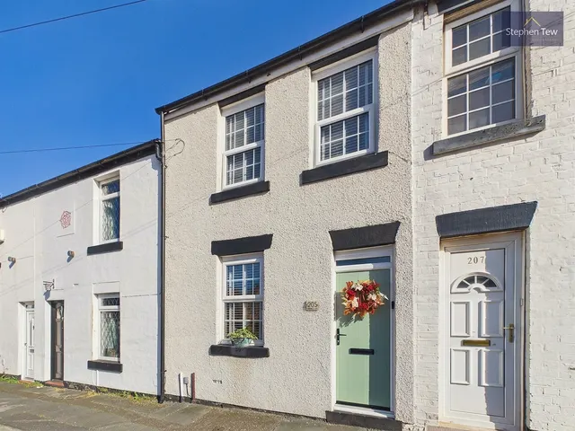 Layton Road, Blackpool, FY3, photo 1
