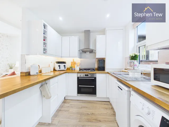 Layton Road, Blackpool, FY3, photo 3