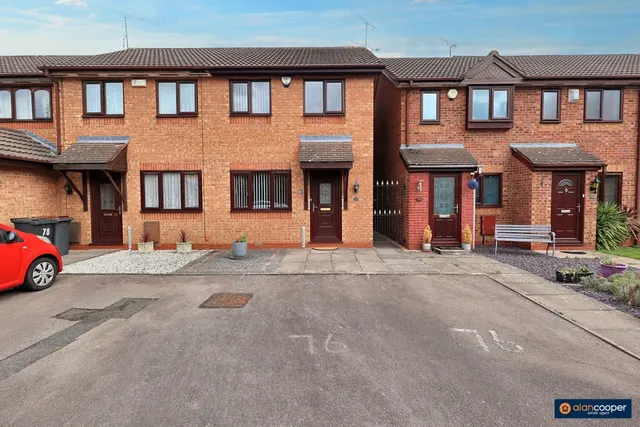 Kenilworth Drive, Nuneaton, CV11, photo 1