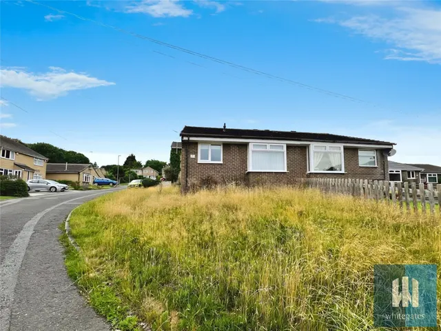 High Brooms, Birkby, HD2, photo 1