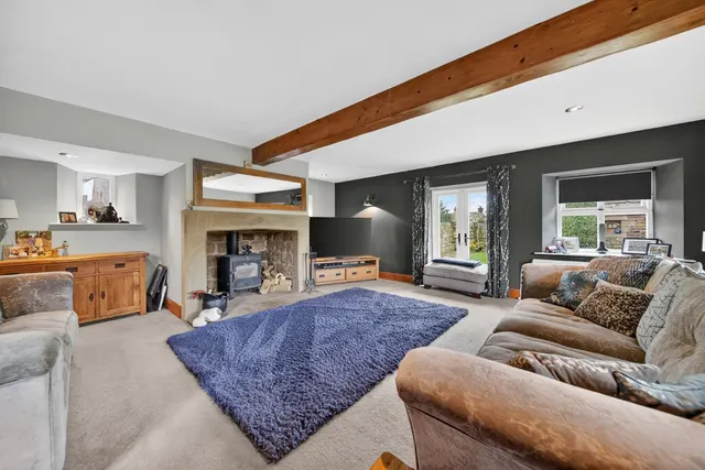 Carlton Lane, Guiseley, LS20, photo 3