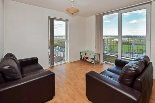 Stillwater Drive, Openshaw, M11, photo 3
