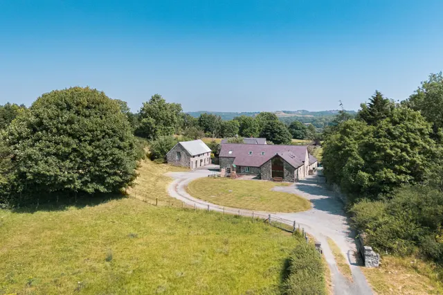 Llanarmon-Yn-Ial, Mold, photo 1