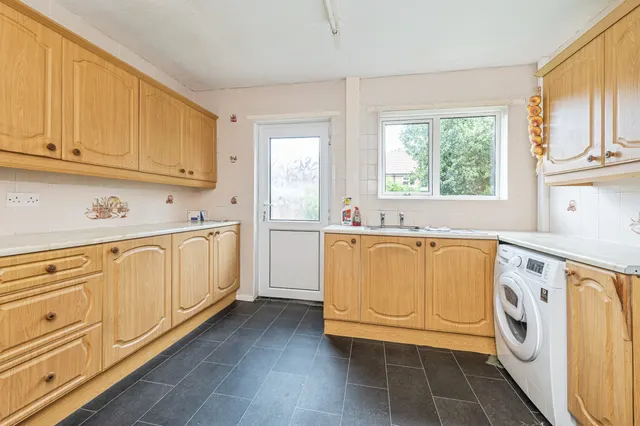 Photo 2 — Headlands Road, Ossett