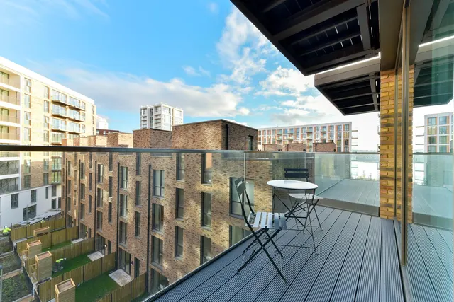 Windlass House, Royal Wharf, E16, photo 2