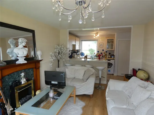 Ffordd Garnedd, Y Felinheli, LL56, photo 2