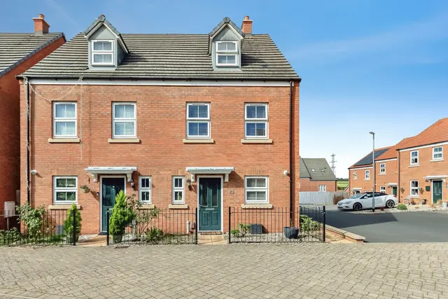 Foster Way, Kettering, NN15, photo 3
