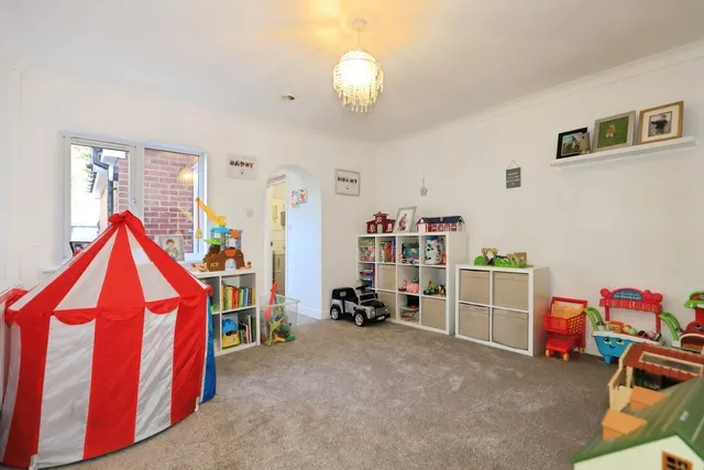 Stourbridge Road, Kidderminster, DY10, photo 3