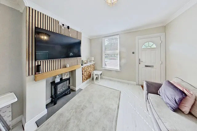 Stourbridge Road, Kidderminster, DY10, photo 1