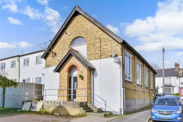 King Edward Road, Gillingham, ME7, photo 1