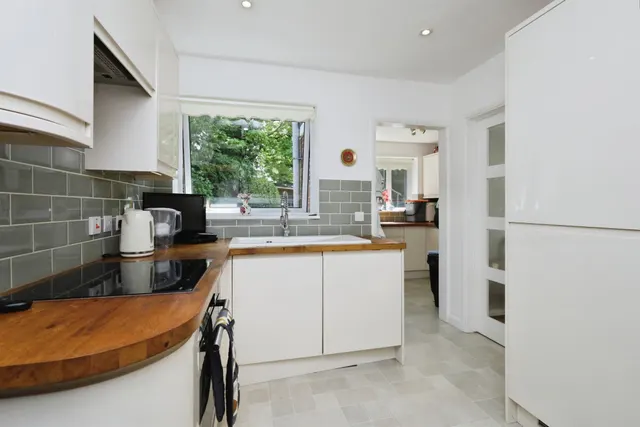 Camberlot Road, Upper Dicker, BN27, photo 3