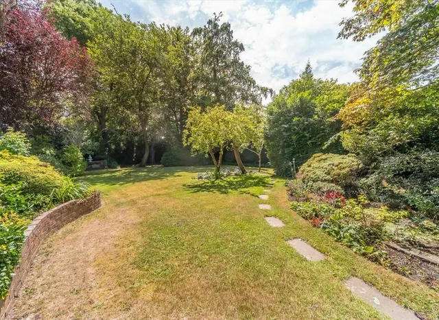 Photo 2 — Edmunds Walk, Hampstead Garden Suburb, N2