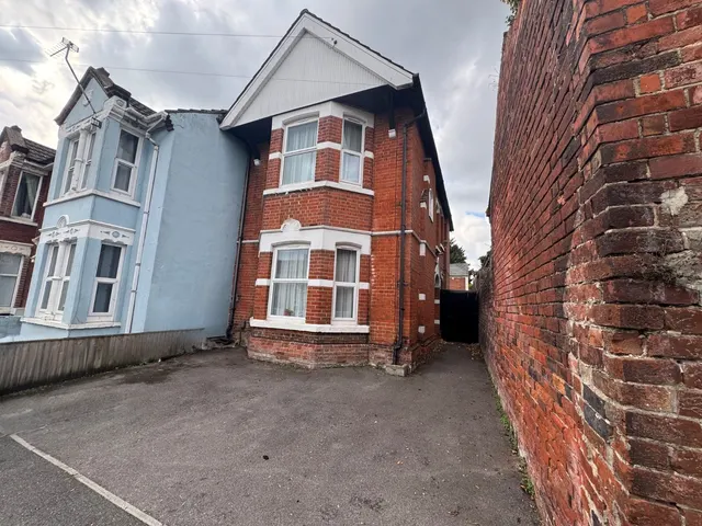 Earls Road, Southampton, SO14, photo 1