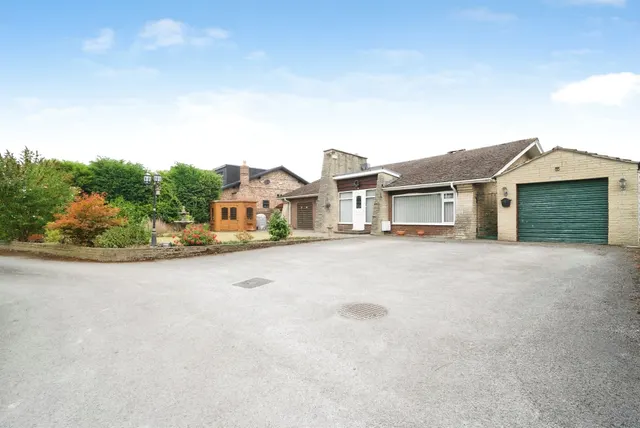 Top Fold, Ardsley, Barnsley, photo 1