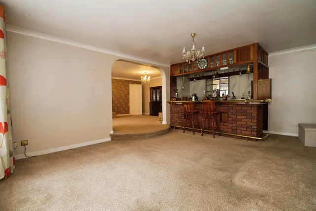 Photo 3 — Top Fold, Ardsley, Barnsley