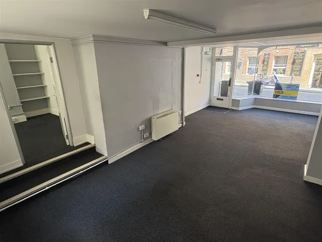 Long Street, Dursley, GL11, photo 2