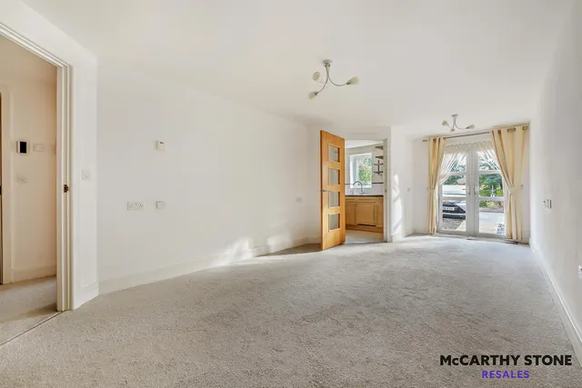 Mutton Hall Hill, Heathfield, TN21, photo 3